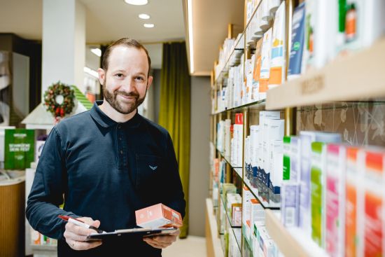 Businessfotos Hirsch Apotheke Birkenfeld - Fotografie & Webdesign Andreas Heu